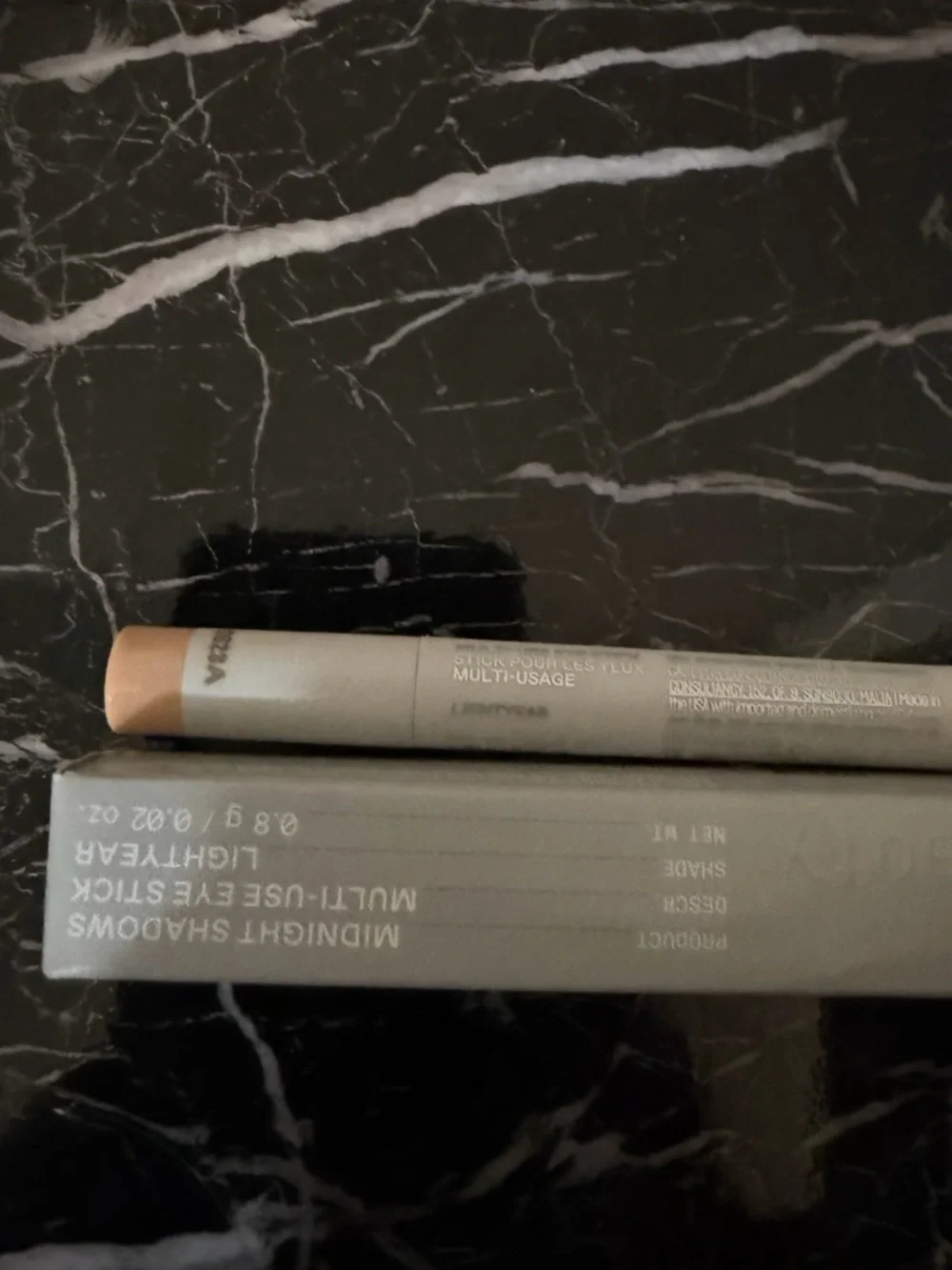 R.e.m beauty MIDNIGHT SHADOWS MULTI-USE EYE STICK LIGHTYEAR